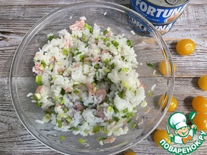 Слойки с тунцом рисом и помидорами черри Слойки с тунцом рисом и помидорами черри