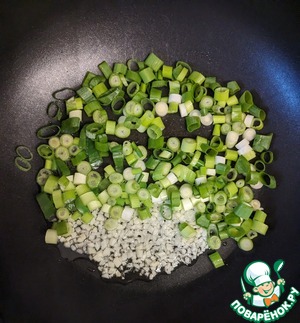 Бок-чой с зелёным луком и кунжутом Бок-чой с зелёным луком и кунжутом