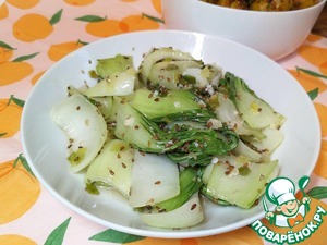 Бок-чой с зелёным луком и кунжутом Бок-чой с зелёным луком и кунжутом