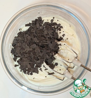 Десерт с творогом, маскарпоне и малиновым соусом Десерт с творогом, маскарпоне и малиновым соусом