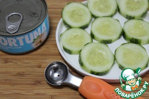 Фуршетная закуска с тунцом Фуршетная закуска с тунцом