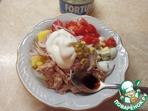 Овощной салат с тунцом и имбирём