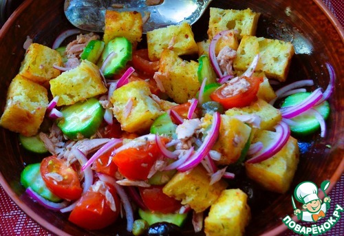 Панцанелла с тунцом и каперсами Панцанелла с тунцом и каперсами
