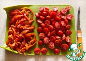 Салат с рукколой, тунцом и овощами Салат с рукколой, тунцом и овощами