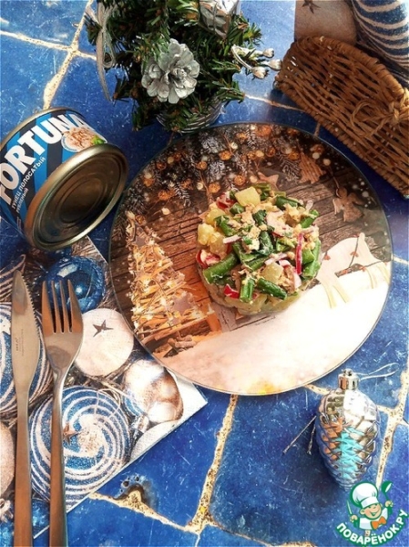 Салат с тунцом и стручковой фасолью Салат с тунцом и стручковой фасолью