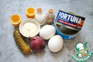 Тарталетки с тунцом и огурцом