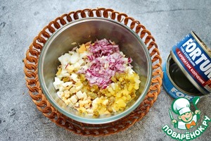 Тарталетки с тунцом и огурцом