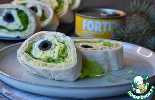 Тунец в лаваше Тунец в лаваше