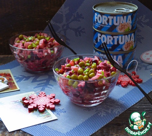 Винегрет с острой капустой и тунцом