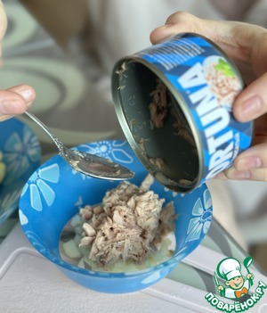 Закуска «Тунец на рисовой подушке»