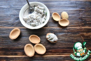 Закусочные орешки с тунцом и рикоттой