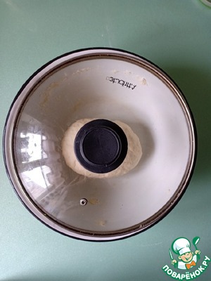 Тесто для чебуреков почти по ГОСТУ Тесто для чебуреков почти по ГОСТУ