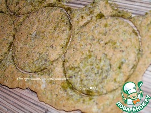 Фисташковое пирожное с брусничным семифреддо