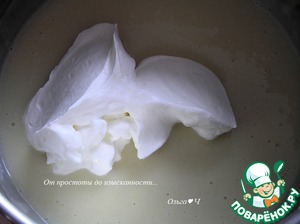 Фисташковое пирожное с брусничным семифреддо