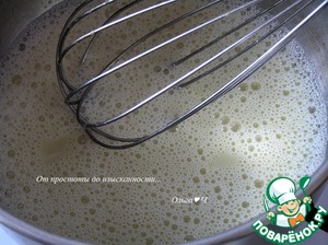 Фисташковое пирожное с брусничным семифреддо