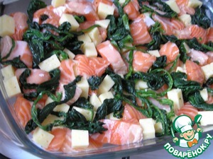 Фриттата с лососем и шпинатом