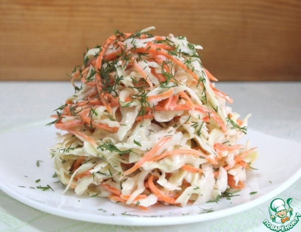Салат из капусты и моркови "Простой"
