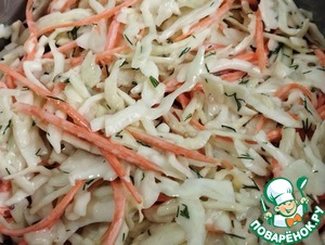 Салат из капусты и моркови "Простой"