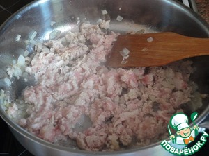 Слоеные пирожки с мясом "Эмпанадас" Слоеные пирожки с мясом "Эмпанадас"