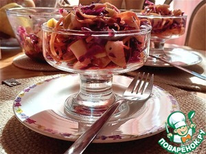 Овощной салат с киви и яблоком