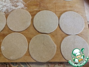 Ржаные вареники с картофелем и грибами