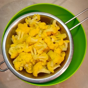 Цветная капуста, запеченная с сыром Цветная капуста, запеченная с сыром