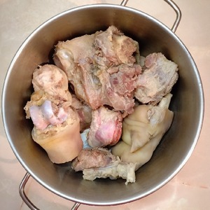 Холодец из ножек Холодец из ножек