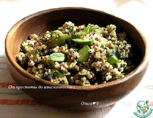Мятный салат из киноа с зеленью Мятный салат из киноа с зеленью