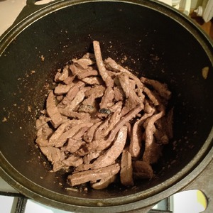 Подлива из печени с баклажанами