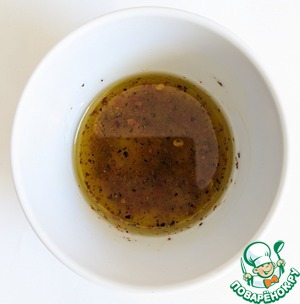 Салат с моцареллой, манго и руколой