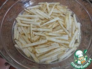 Сельдерей жареный с голландским соусом