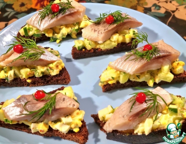 Закуска на праздничный стол Закуска на праздничный стол
