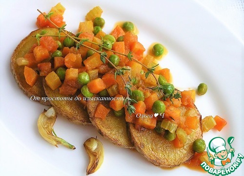 Жареный картофель с овощным рагу Жареный картофель с овощным рагу