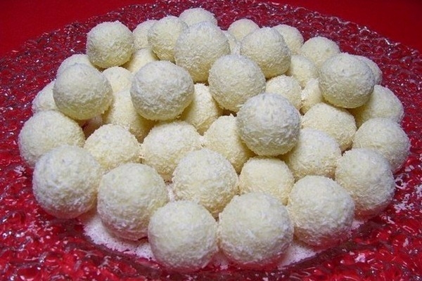 Творожные «Рафаэлло» на протеине Творожные «Рафаэлло» на протеине