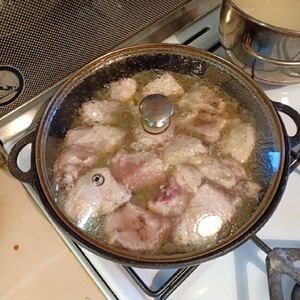 Курица в луковом соусе