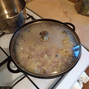 Курица в луковом соусе