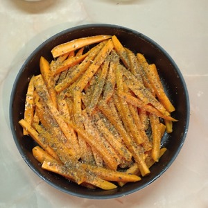 Морковь, запеченная с травами