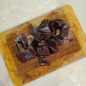 Печень говяжья с луком