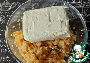 Рыбно-творожная запеканка с пшёнными хлопьями Рыбно-творожная запеканка с пшёнными хлопьями