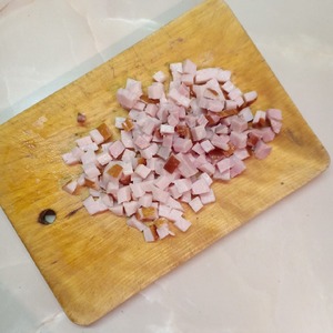 Салат из брокколи и ветчины