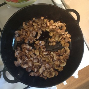 Кабачки, фаршированные рисом и грибами Кабачки, фаршированные рисом и грибами