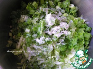 Постные кабачковые оладьи с луком