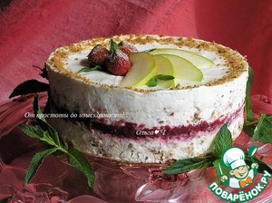 Торт-мороженое с безе и малиной