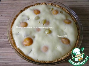 Пирог с абрикосами и виноградом Пирог с абрикосами и виноградом