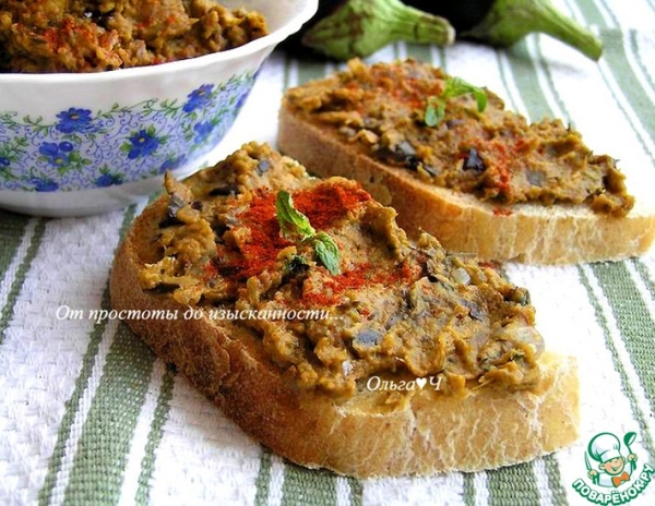 Баклажанный дип с мятой Баклажанный дип с мятой