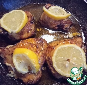 Медово-чесночные куриные бедра Медово-чесночные куриные бедра