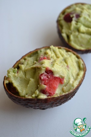 Мороженое из авокадо и банана Мороженое из авокадо и банана