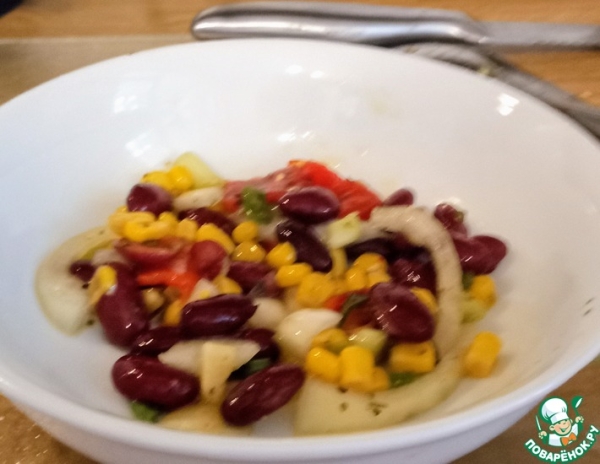 Салат с фасолью и кукурузой Салат с фасолью и кукурузой