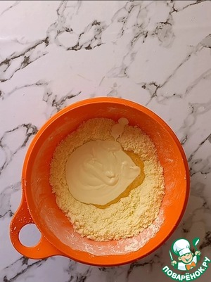 Пирог с творогом и курагой