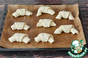 Рогалики с копчёной грудинкой и сыром Рогалики с копчёной грудинкой и сыром